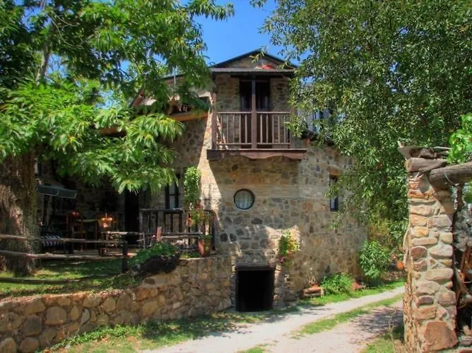 Complejo Rural Agoga De Medulas 乡村民宿 拉斯梅德拉斯